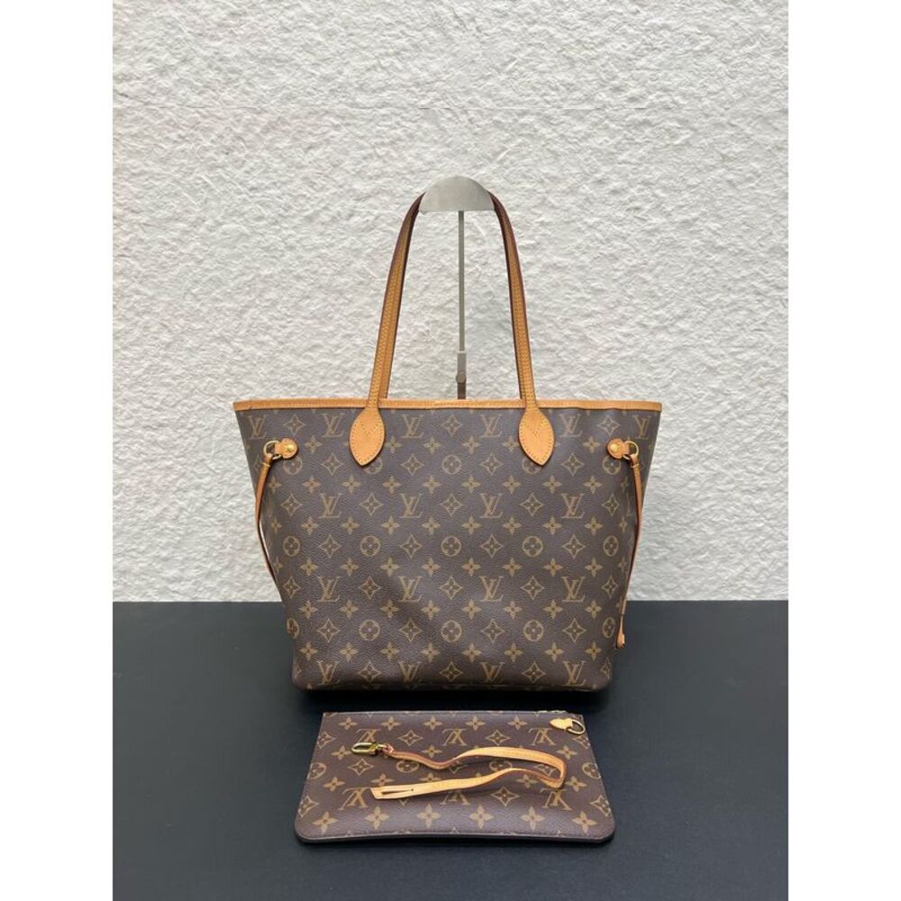 Louis Vuitton Women Pre-Loved Bag Very Good Condition